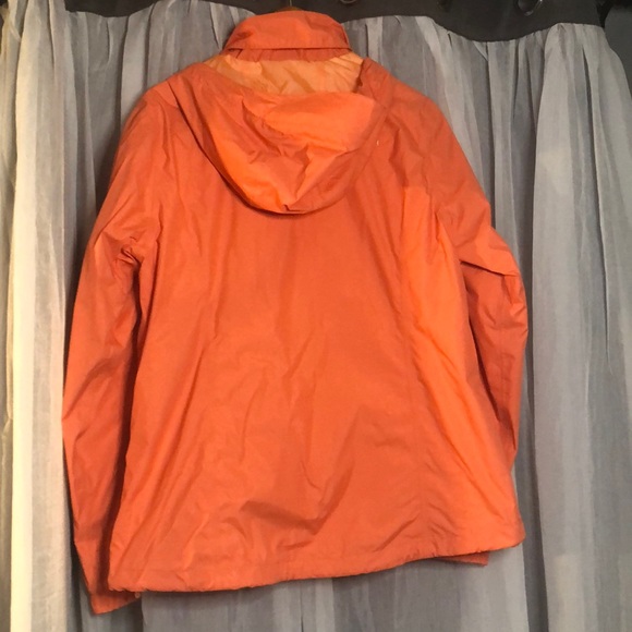 The North Face Jacket - Picture 3 of 6